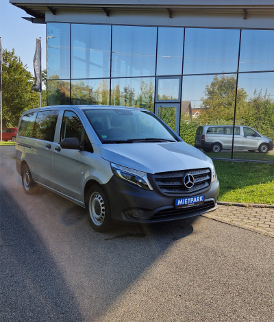 Vito Tourer    8-Sitzer
